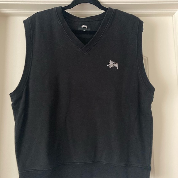 Stussy Black Embroidered Logo Vest - Picture 1 of 3